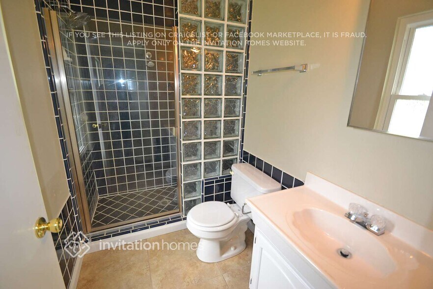 Building Photo - 2432 El Rocco Way