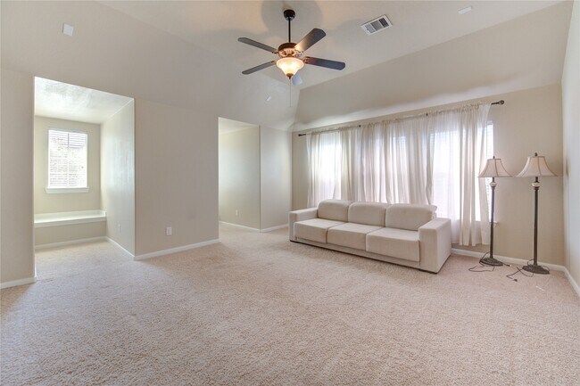 Building Photo - 28318 Wild Mustang Ln