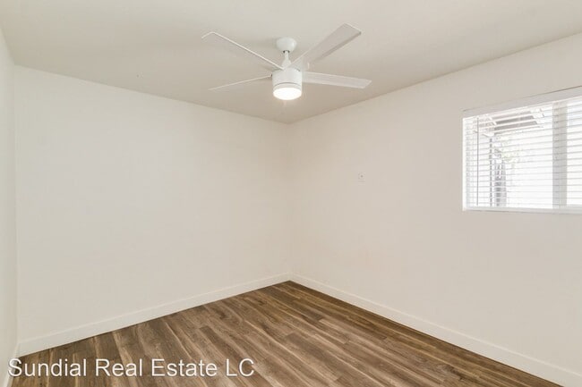 Building Photo - 3120-3130 N 39th St