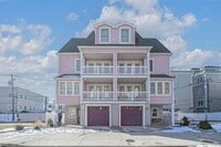 Building Photo - 106 S Victoria Ave