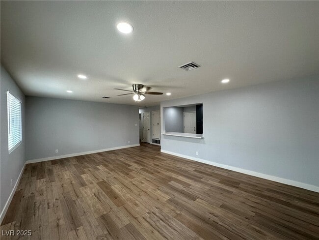 Building Photo - 5233 Lytton Ave