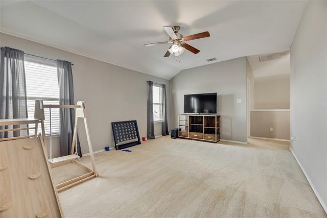 Building Photo - 404 Fountain View Ln