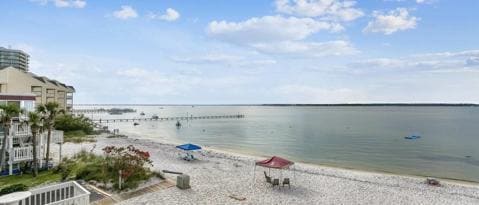 Building Photo - 1100 Fort Pickens Rd