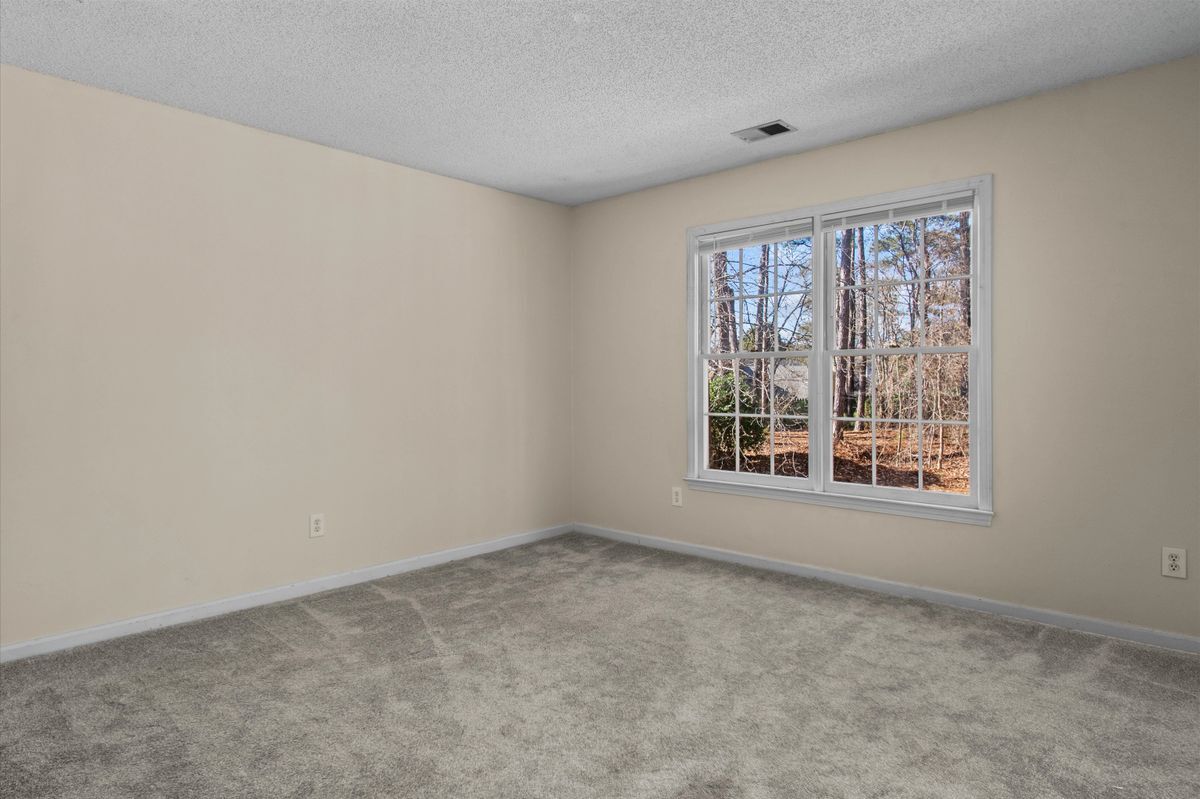 Building Photo - 2155 Southbrook Ridge NW