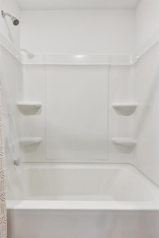 Building Photo - 5908 Eden Dr