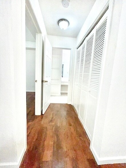 Building Photo - 3140 Devonshire Dr