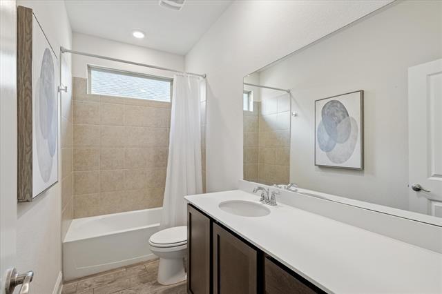 Building Photo - 3005 Cerro Ranch Rd