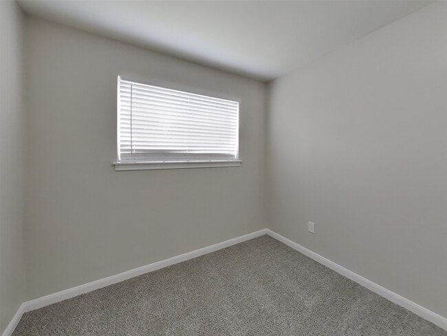 Building Photo - 5503 Jumada Cir