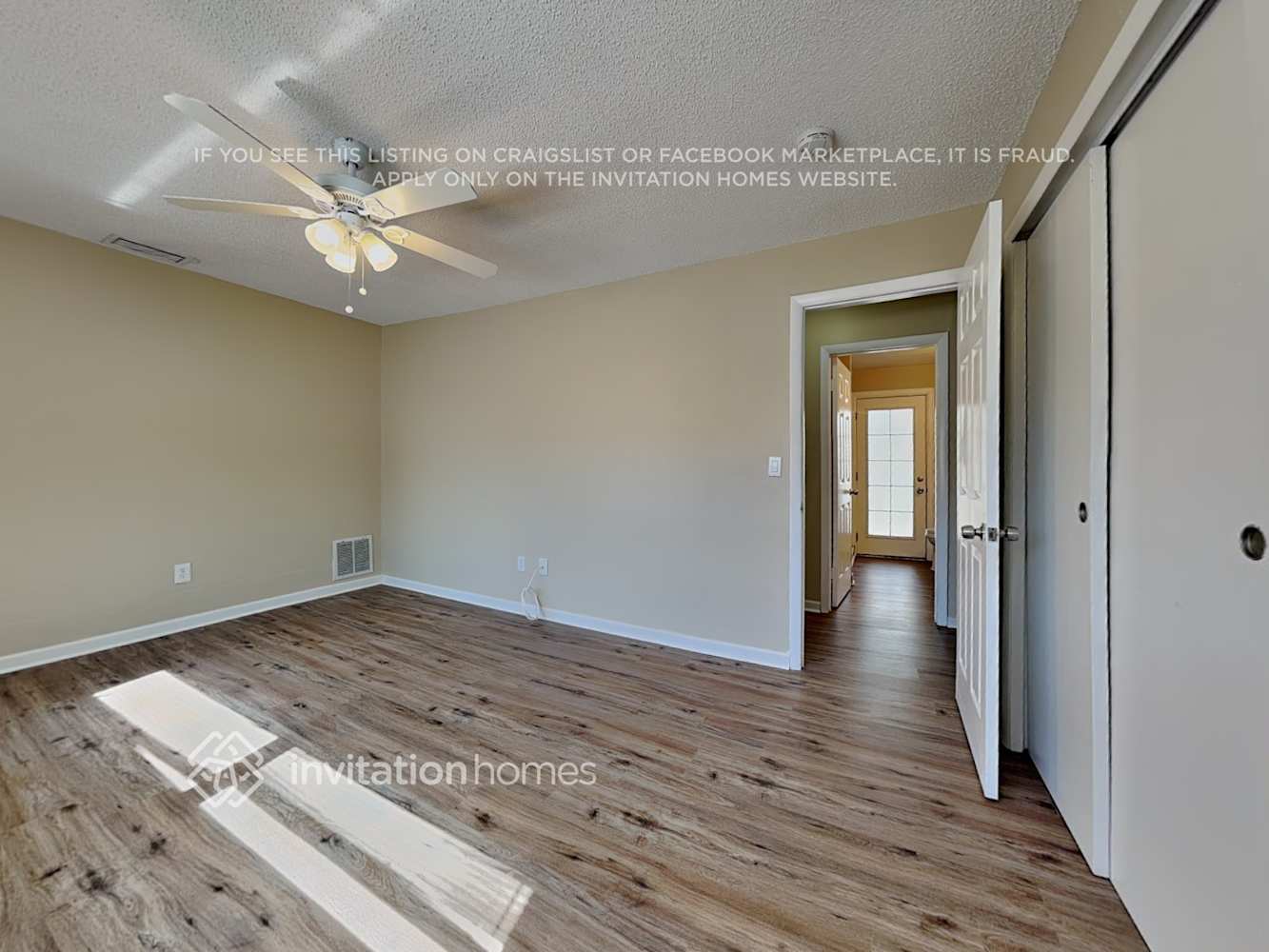 Building Photo - 2989 Kenilwick Dr S