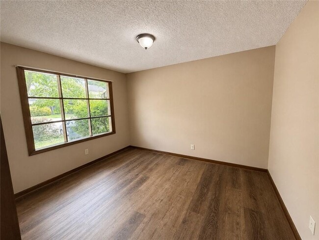 Building Photo - 5065 Sand Wedge Cir