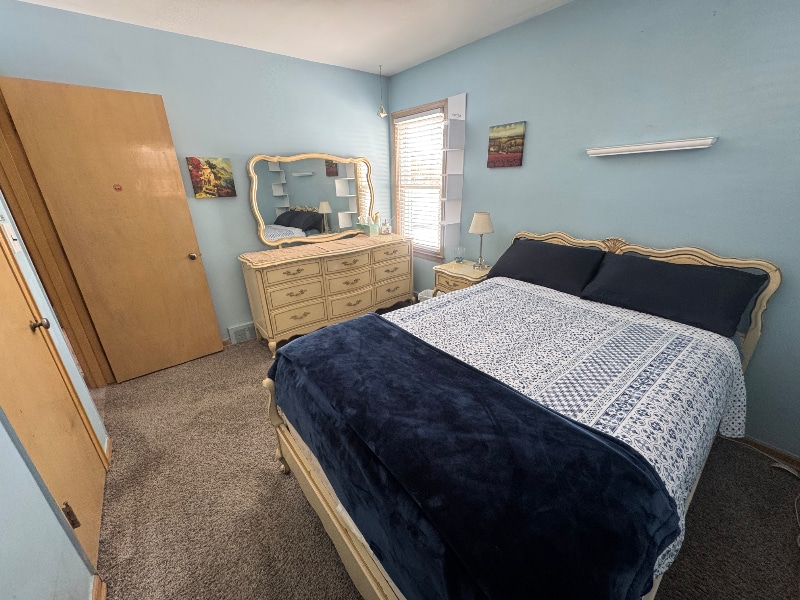 Building Photo - 20455 Strathmoor St