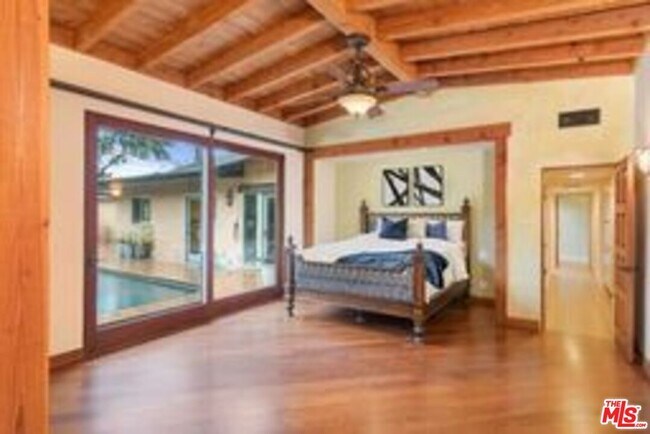 Building Photo - 16141 Bayberry Pl