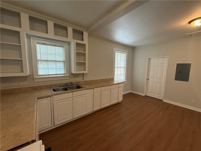 Building Photo - 49 Gulf St