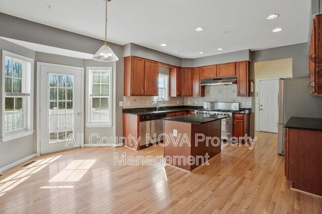 Building Photo - 12105 N Keys Rd