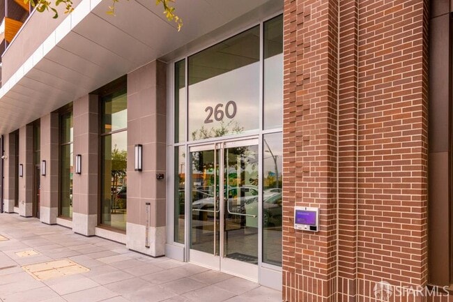 Building Photo - 260 Brooklyn Basin Wy