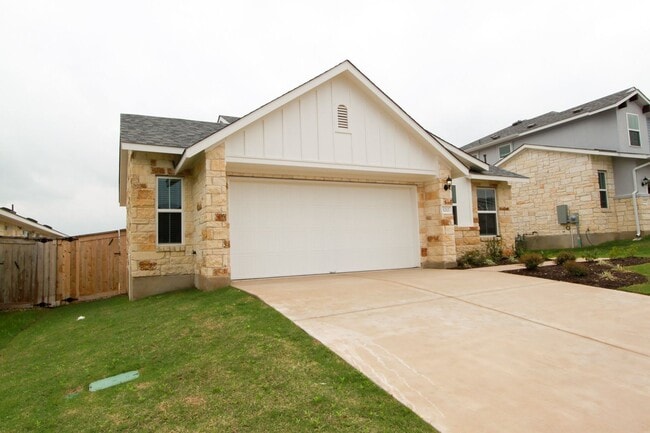 Building Photo - Newly Built 3 Bedroom, 2 Bath Home in Leander