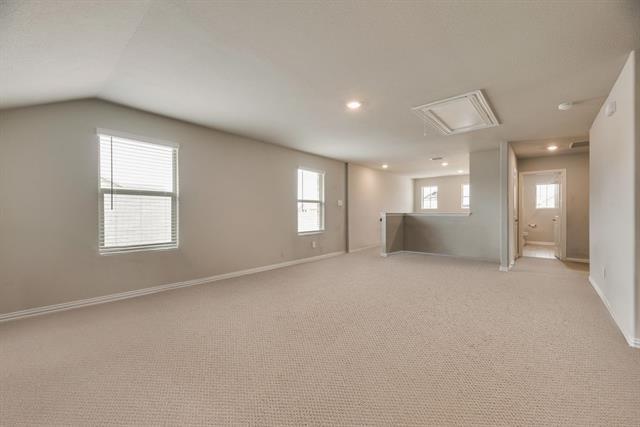 Building Photo - 605 Willet Dr