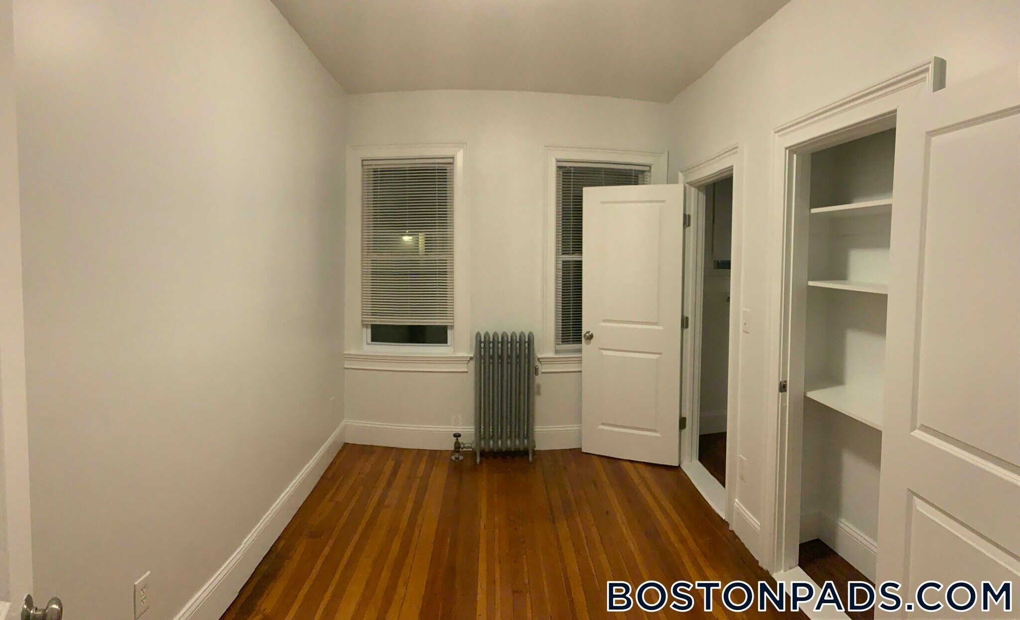 Building Photo - 122 Columbia St