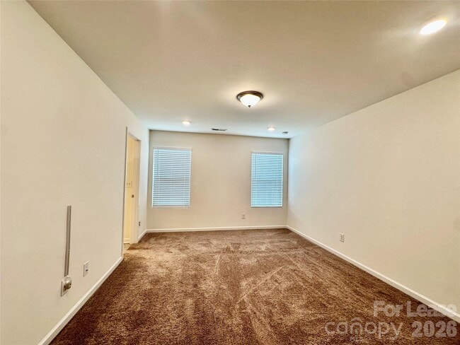 Building Photo - 8116 Ramsburg Dr