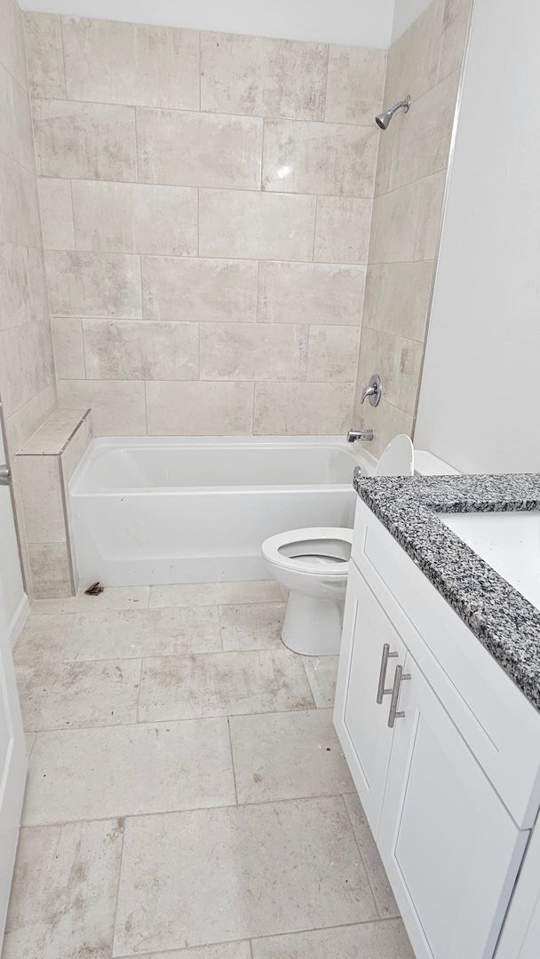 Building Photo - ASK US ABOUT FREE RENT!!-BRAND NEW HOME- M...