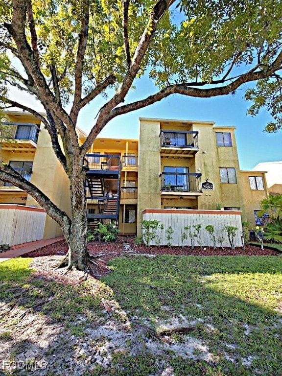 Primary Photo - 2885 Winkler Ave