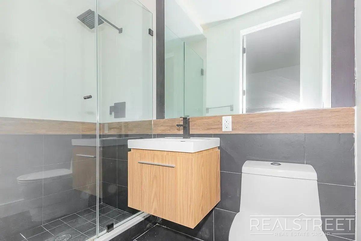 Building Photo - JOHNSON AVENUE