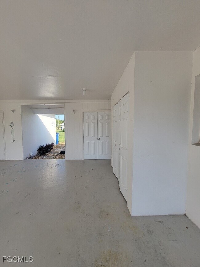 Building Photo - 347 Richland Rd