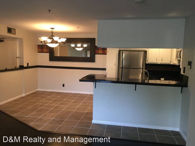 Building Photo - 2 br, 2 bath House - 11233 Tierrasanta Blv...