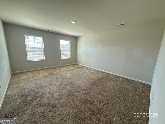 Building Photo - 1450 Veranda Ln