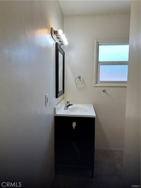 Building Photo - 264 Grandview Dr