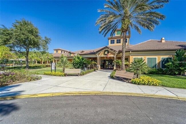 Building Photo - 5845 Sunset Falls Dr