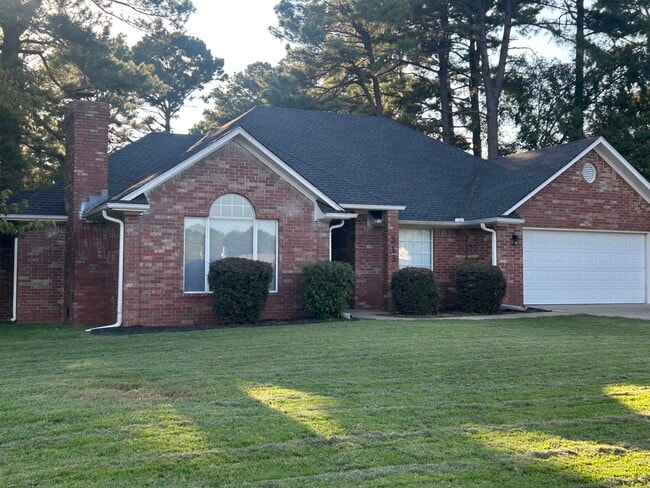 Primary Photo - 313 Salem Rd