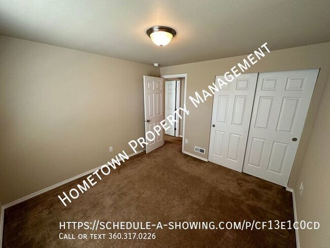 Building Photo - Spacious 4 Bedroom Home in Horizon Pointe!...