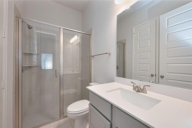 Building Photo - 29808 Breezy Pnes Lp