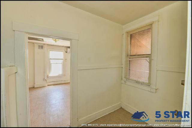 Building Photo - 1 bedroom in El Paso TX 79902