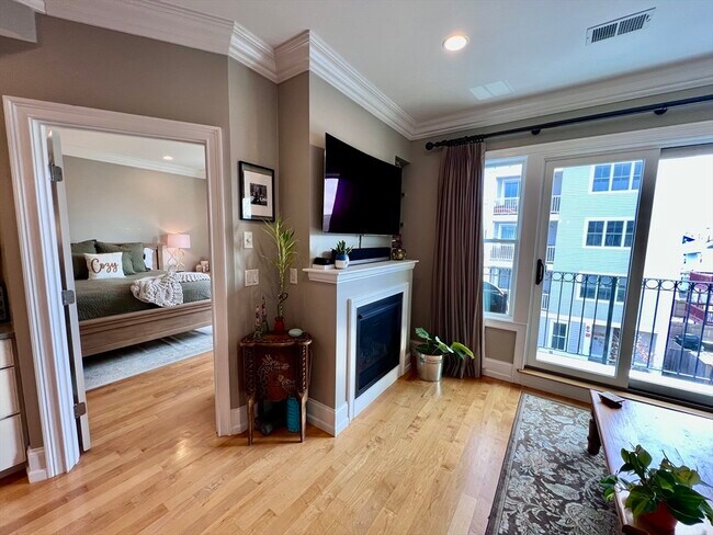 Building Photo - 37 P St