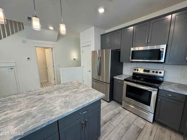 Building Photo - 300 N Gila Springs Blvd