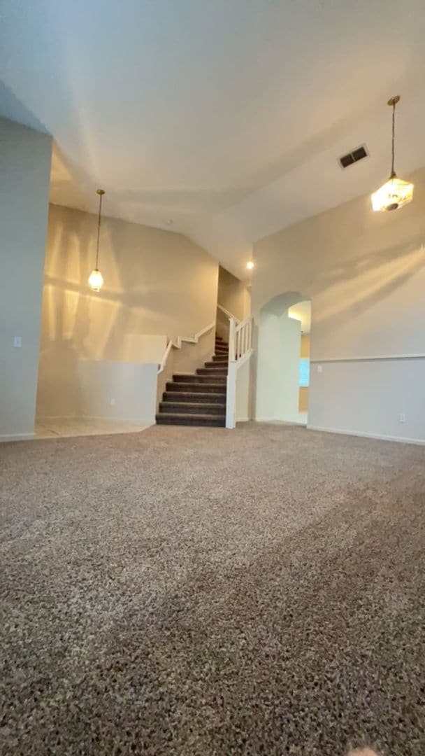 Building Photo - 2504 Ives St