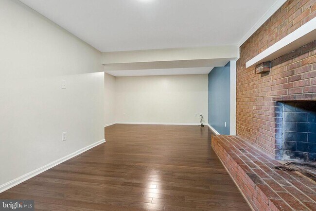 Building Photo - 7915 Journey Ln