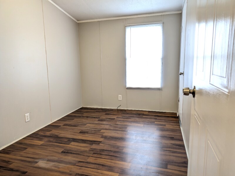 Building Photo - 13314 Pecan Tree Dr