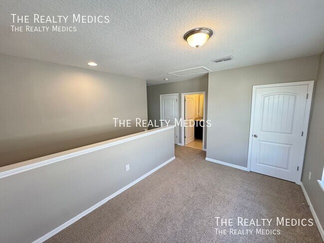 Building Photo - 16149 Mangrove Rd