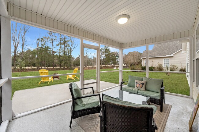 Building Photo - 508 Azalea Dr