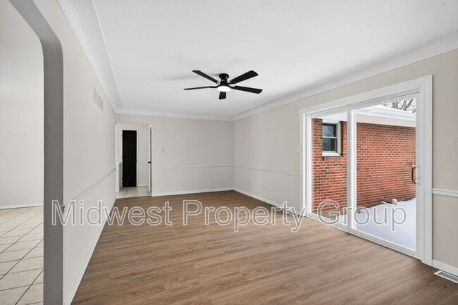 Building Photo - 5165 West Wood Drive