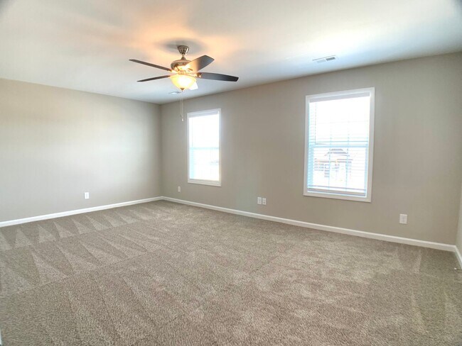 Building Photo - 448 Ayden Ln