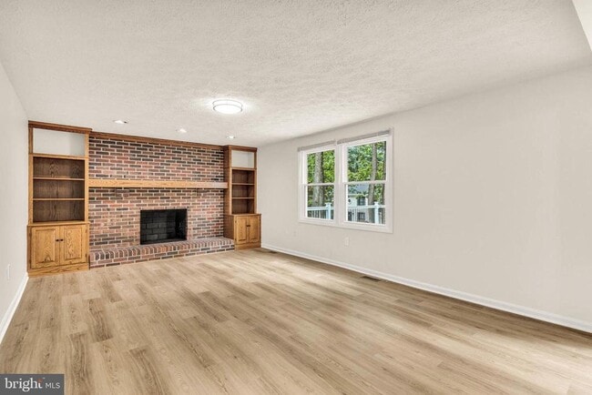 Building Photo - 10640 Gorman Rd