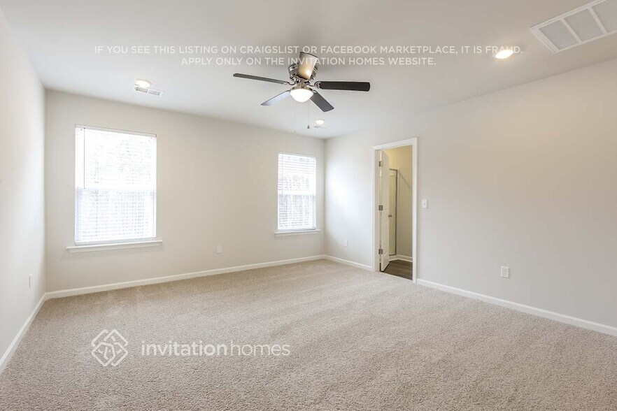 Building Photo - 3968 Zepelin Wy