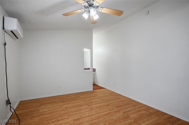 Building Photo - 4101 Paiute Blvd