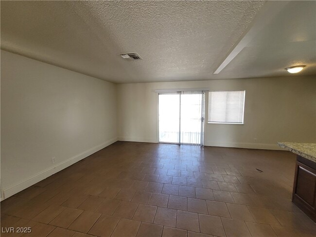 Building Photo - 3908 Montebello Ave