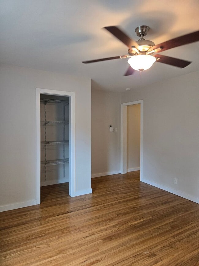 Building Photo - Spacious Single-Story 3 Bed / 2 Bath Home in Federal Way