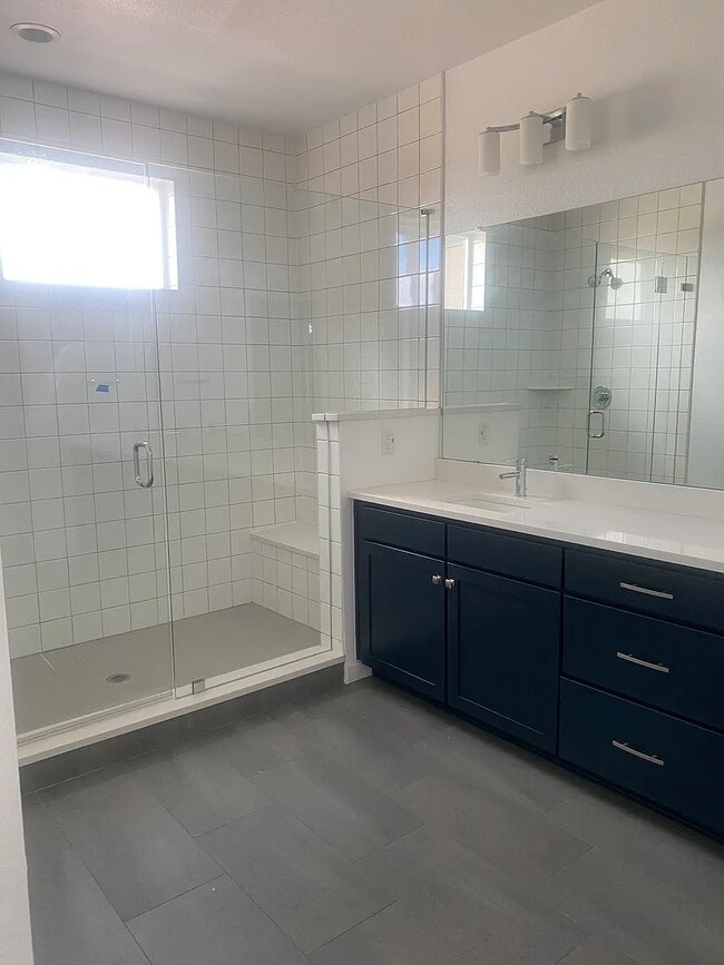 Building Photo - 11066 Shining Star Cir